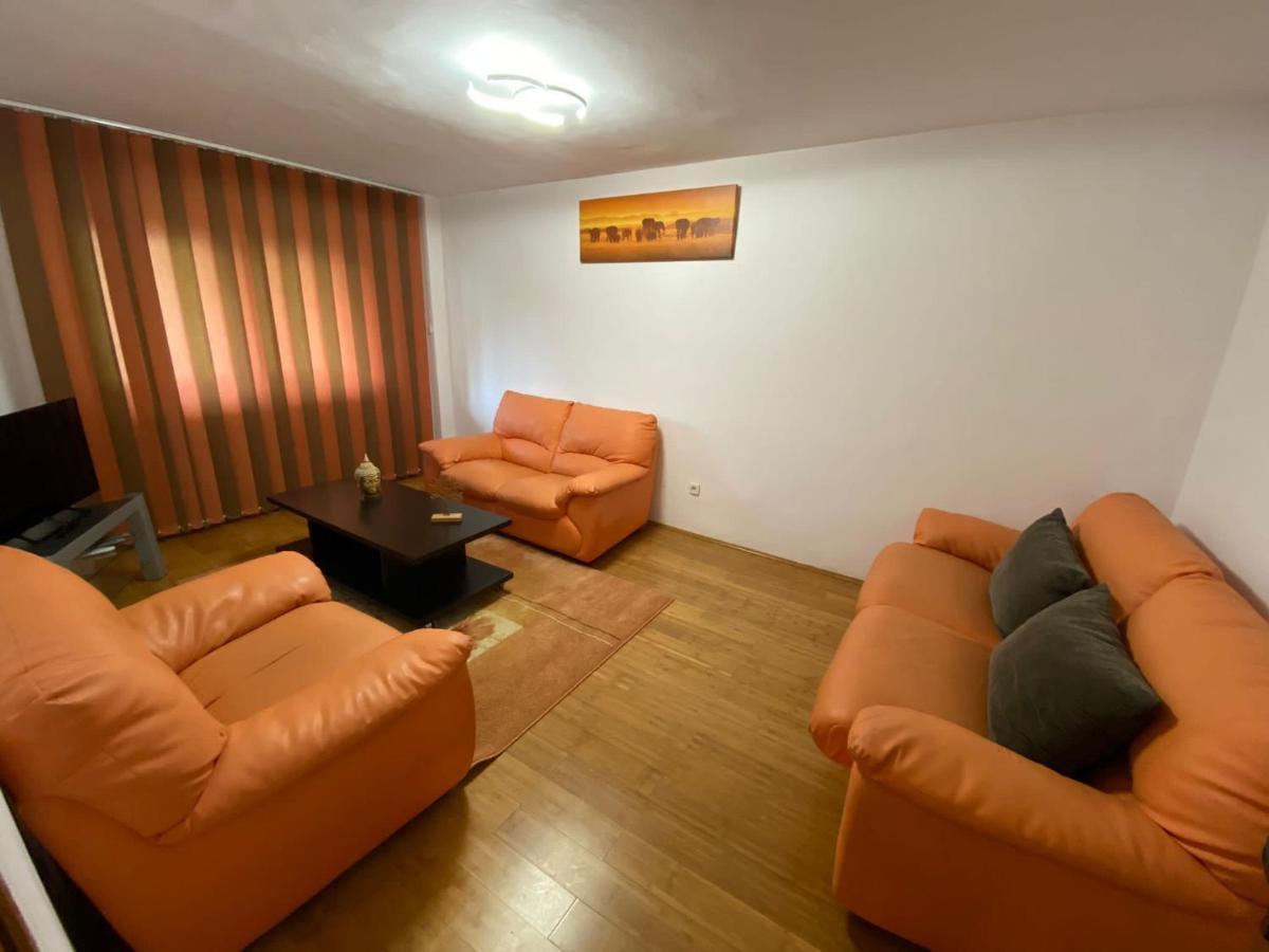 Jad - Familiy 4 Rooms Apartment - Near Forest And Historic Center - Racadau Brašov Exteriér fotografie